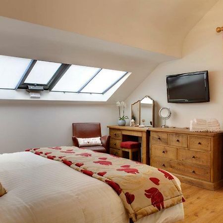 Squeak Cottage Харрогейт Экстерьер фото